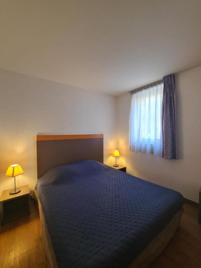 Nice Apt For 4 In * Cannes